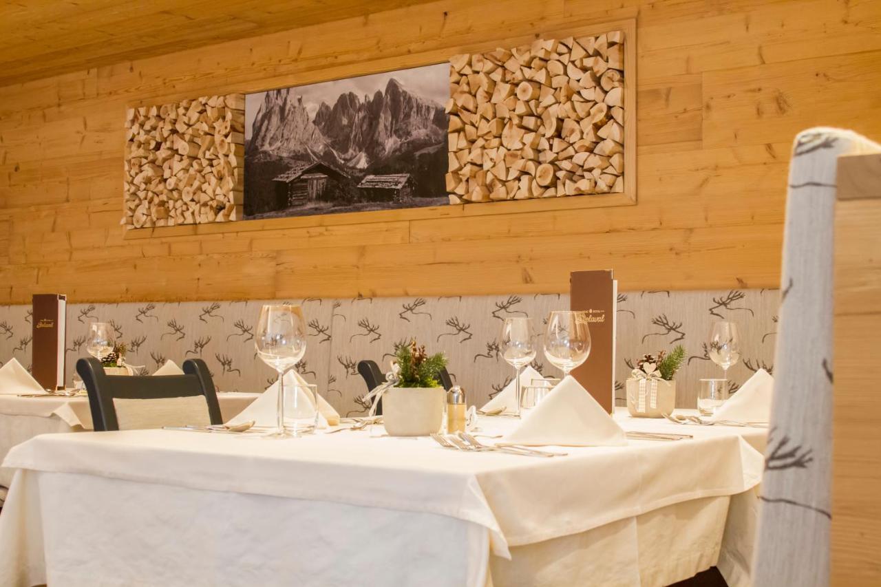 Hotel Belaval Selva di Val Gardena Exterior photo
