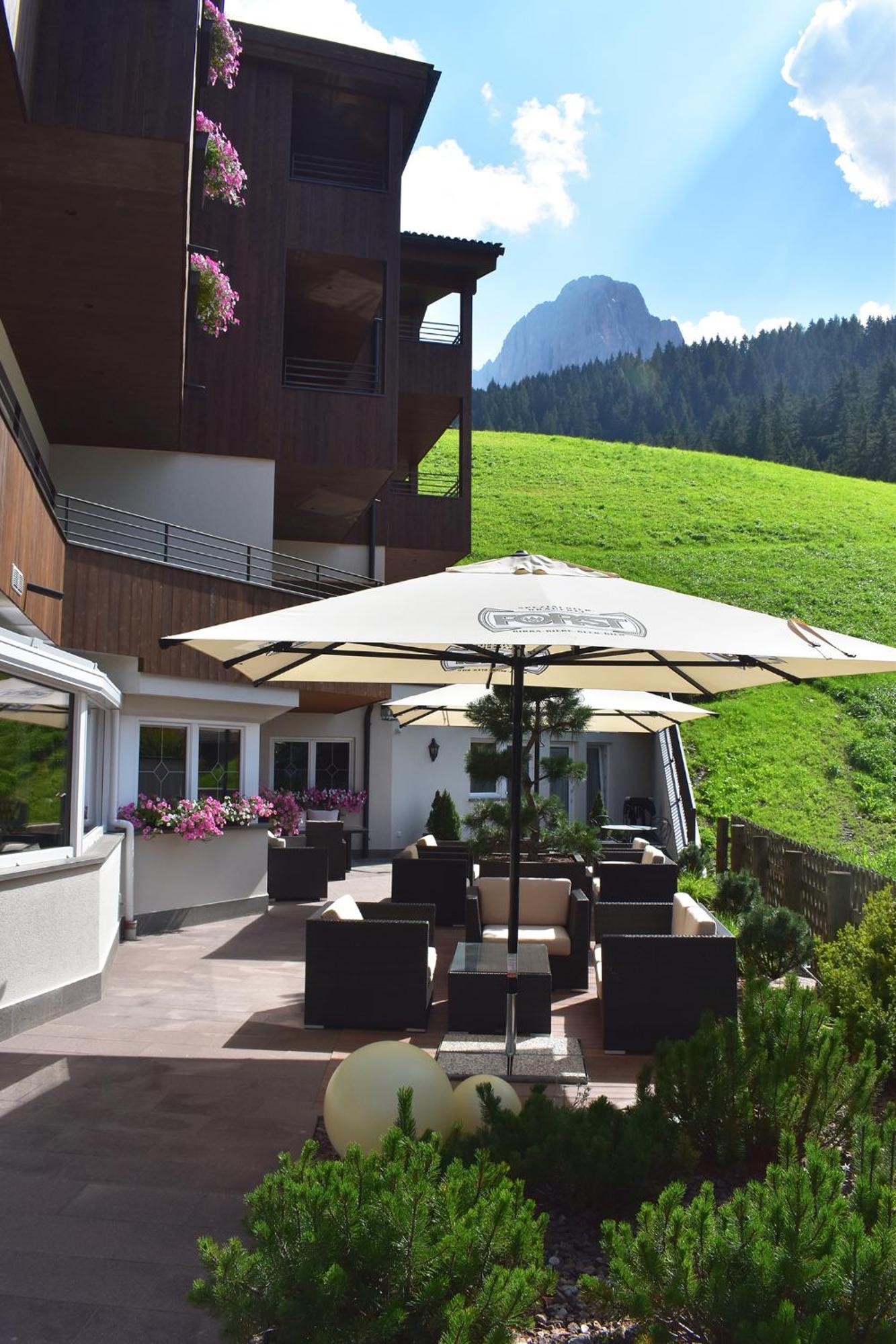 Hotel Belaval Selva di Val Gardena Exterior photo